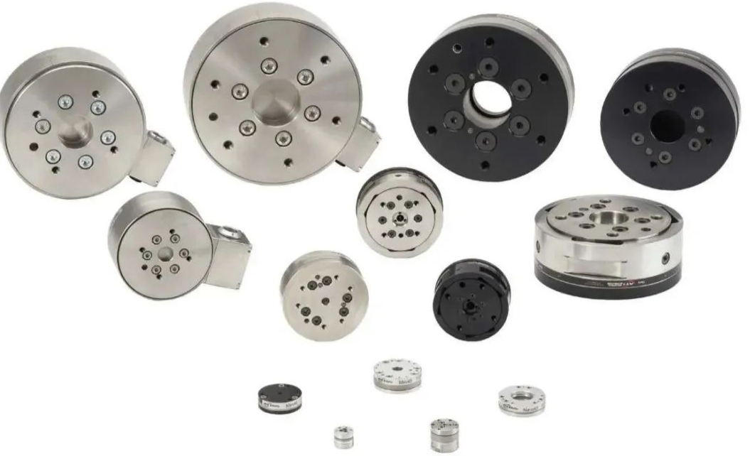  如何將六維力傳感器集成到系統中？